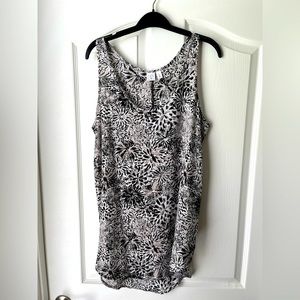 BP black and white floral/abstract tank top, lightly worn